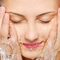 Как правильно очищать кожу лица перед сном